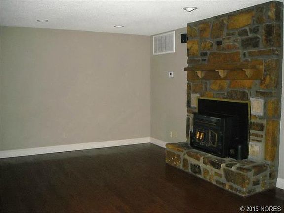 4th image of 18104 E Stone Creek Dr