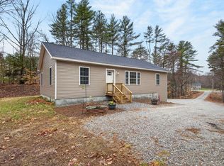9 Alder Rd, Naples, ME 04055