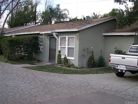 4th image of 25120 Newhall Ave
