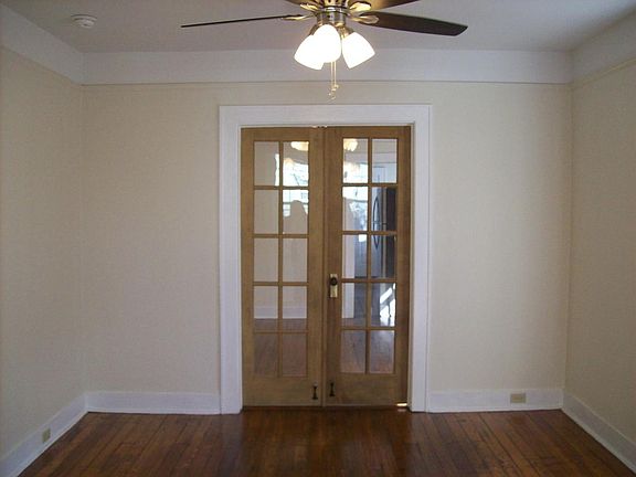 3rd image of 2507 Valmont St