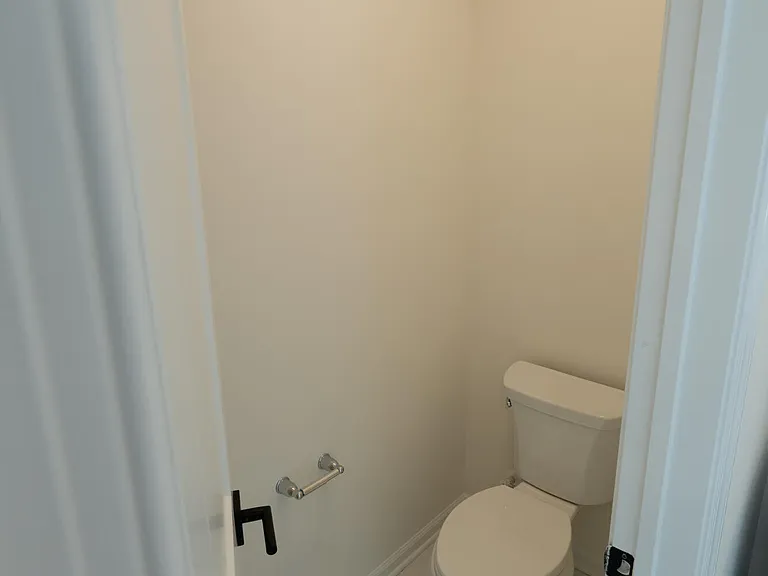 301 Holland Dr — Photo 37