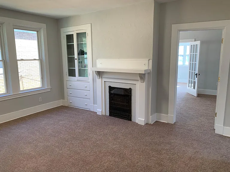 210 Olympia St #2 — Photo 3