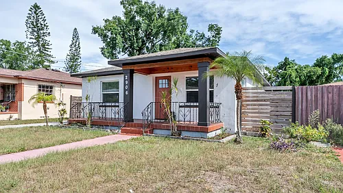 2906 W Nassau St Photo 1
