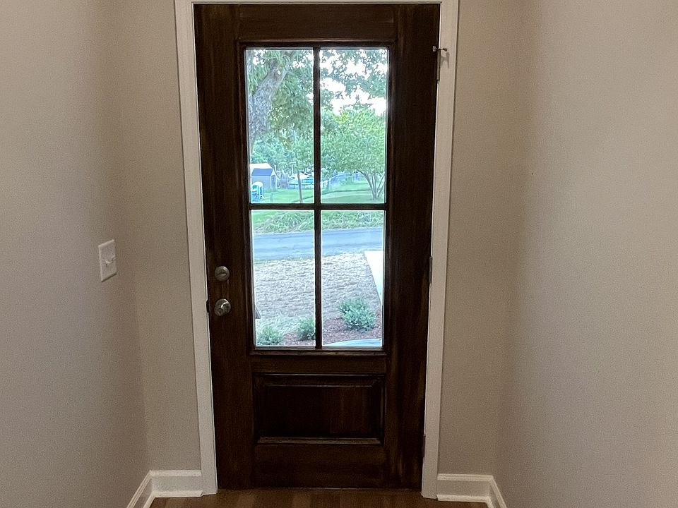 244 High St E Mc Ewen TN Zillow