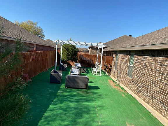 3rd image of 9601 Mojave Ave