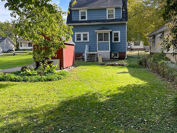 3rd image of 1017 E Willcox Ave
