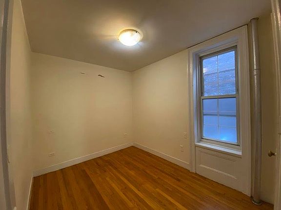 3rd image of 226 E 59th St APT 4FW