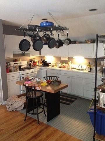 1st image of 1149 W Wrightwood Ave