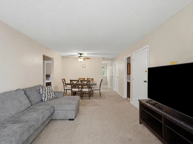 101 Boardwalk St #2W — Photo 3