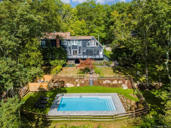 35 Garrison Woods Road, Garrison, NY 10524