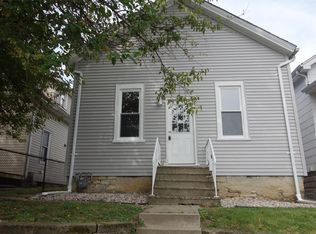 809 Elizabeth St, Joliet, IL 60435