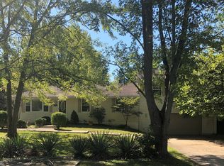 1548 Maple Ln, Ballwin, MO 63011