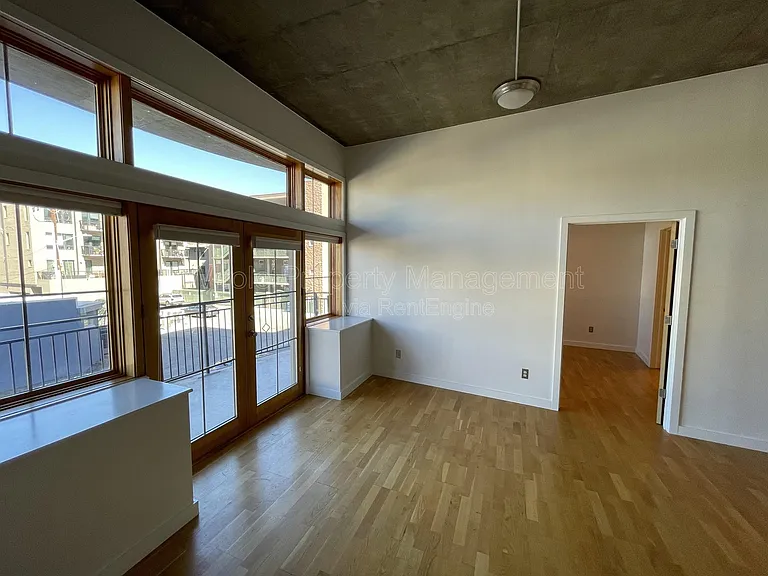 1925 W 32nd Ave #205 — Photo 6