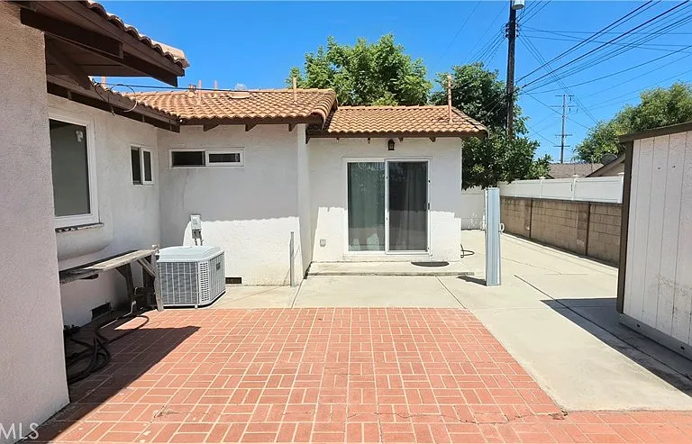 2500 Sidon Ave — Photo 48