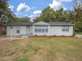 97 Ingram St, Jackson, TN 38301