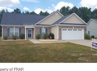 127 Bayleaf Dr, Raeford, NC 28376