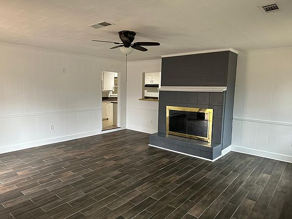 4th image of 56 Southmont Dr