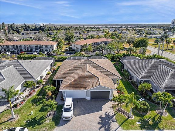 3rd image of 13421 Causeway Palms Cv