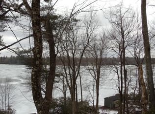 96 S Lake Dr, Lake Harmony, PA 18624