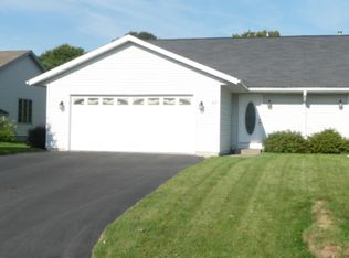 937 Southgate Dr, Ellsworth, WI 54011