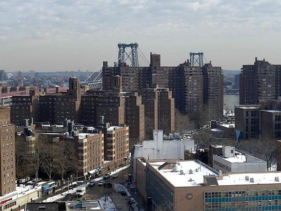 3rd image of 264 E Broadway APT C1706