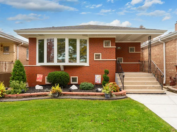 5753 W 63rd Pl, Chicago, IL 60638