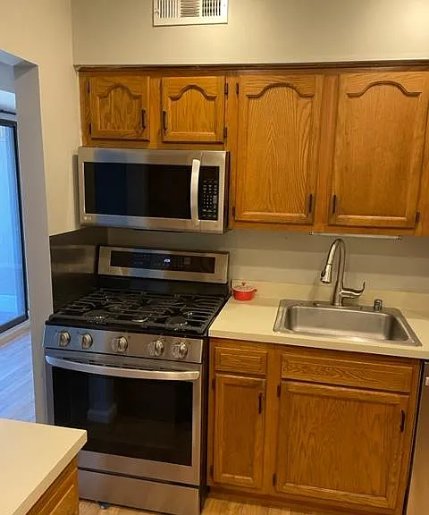 6087 Majors Ln #5 — Photo 1