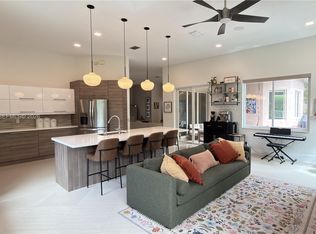 3829 Heron Ridge Ln, Weston, FL 33331