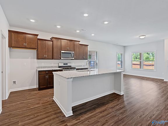 4th image of 138 Virtue Way
