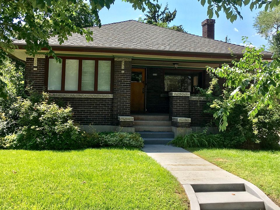 1st image of 1128 E Herbert Ave