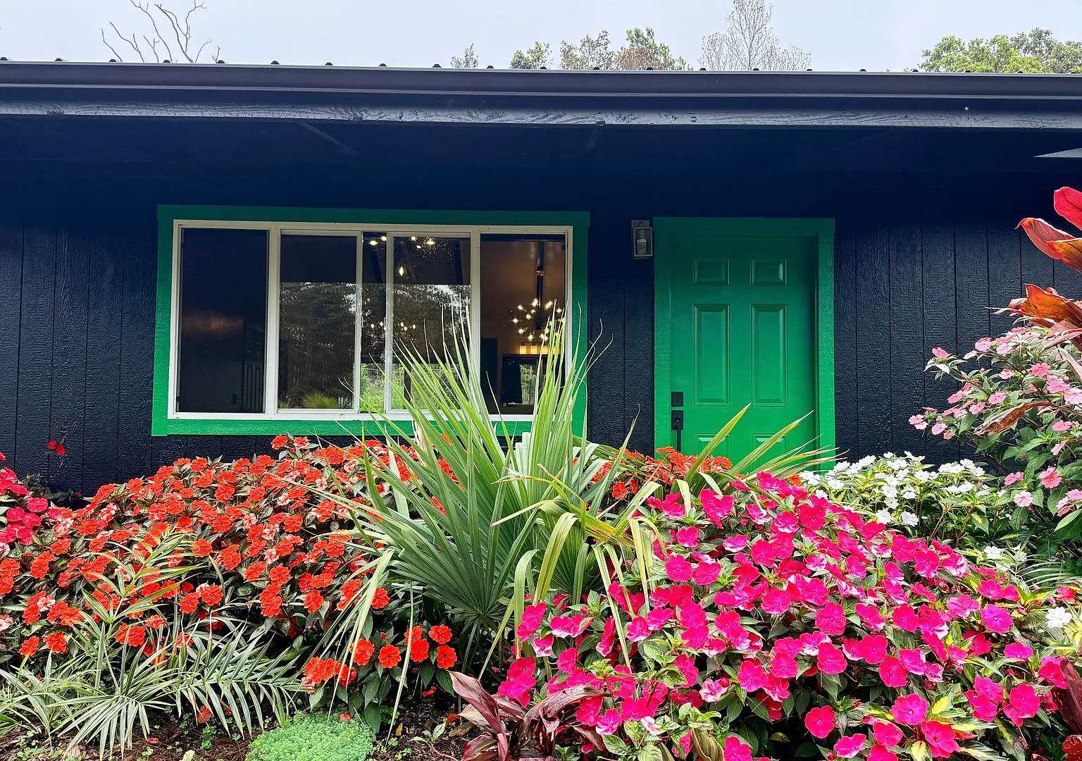 Newly Renovated in Volcano — Photo 3