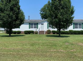 612 Autumn Winds Dr, Goldsboro, NC 27530