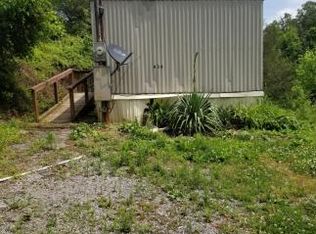 458 Driftwood Rd, Cosby, TN 37722