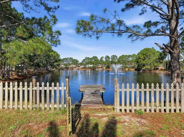 2021 Reserve Blvd, Gulf Breeze, FL 32563