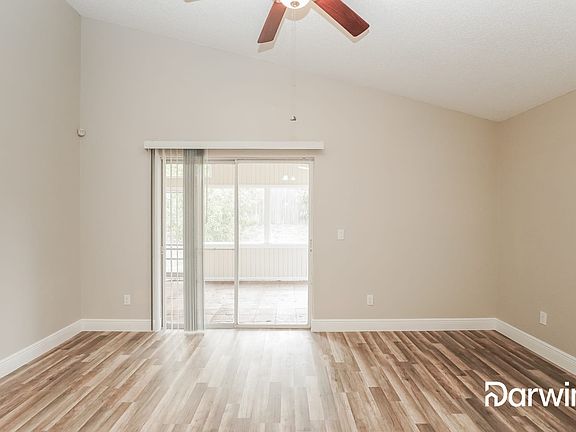 4th image of 3620 Narroline Dr