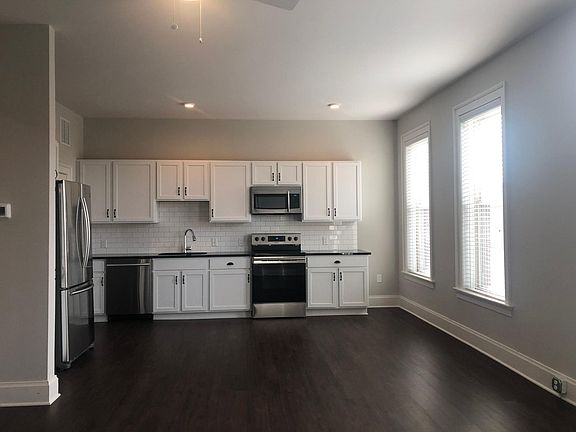 3rd image of 11 N D St #203