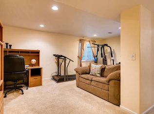 9463 High Cliffe St, Highlands Ranch, CO 80129