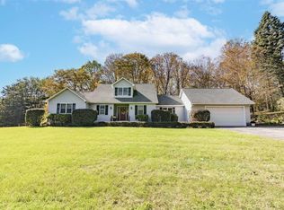 191 Charwill Dr, Clinton Corners, NY 12514