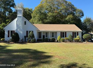 101 Forest Drive, Clinton, NC 28328