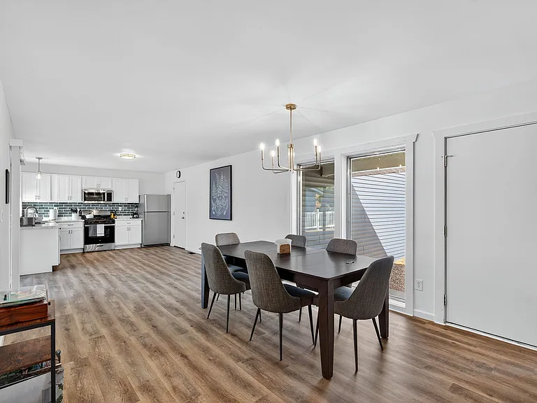 1788 Dandridge Ln — Photo 11