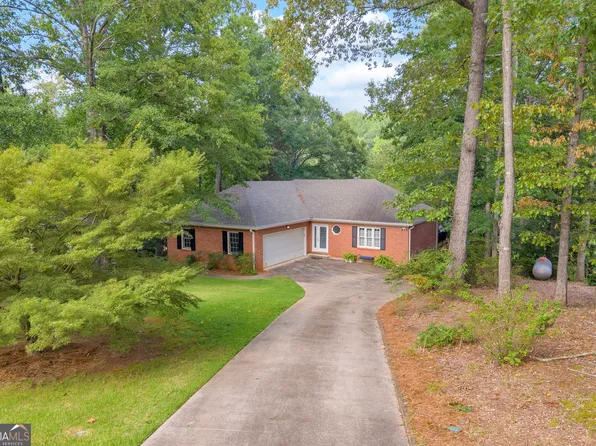 131 Sunrise Dr, Lavonia, GA 30553