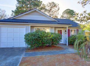 307 Mapmaker Ln, Savannah, GA 31410