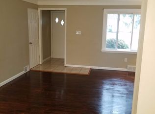 34744 Roberts Rd, Eastlake, OH 44095