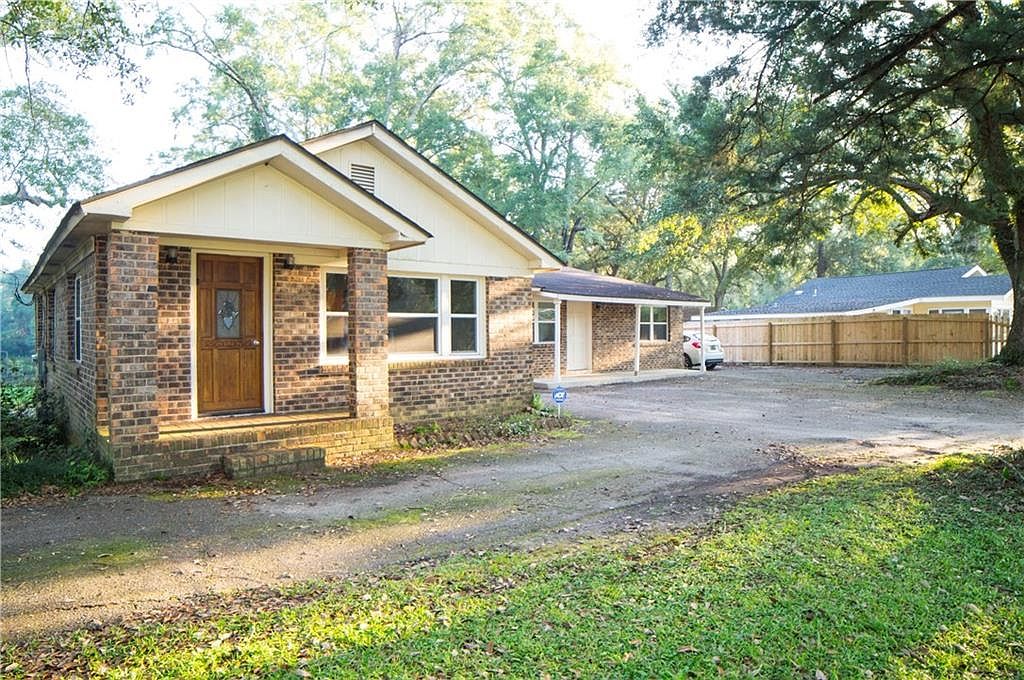 924 Forest Ave, Saraland, AL 36571 Zillow