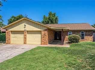 917 Brookhurst Blvd, Yukon, OK 73099