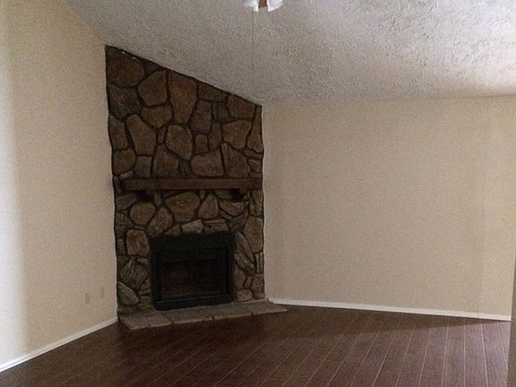 517970_ Family Room_11172014