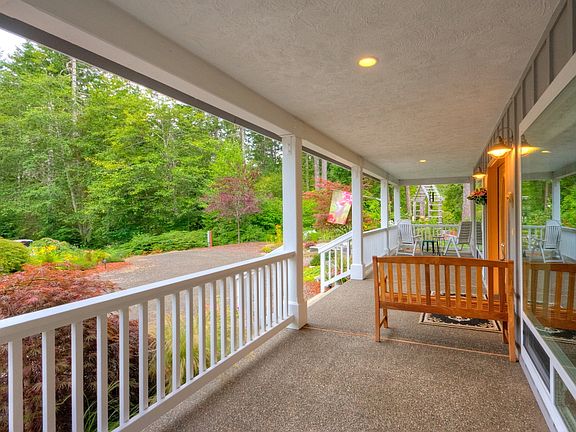 3rd image of 40 N Buck Ct