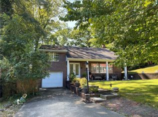 60 Woodland Dr, Madison, WV