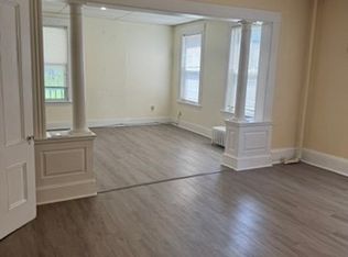 23 Lancaster St, Worcester, MA 01609