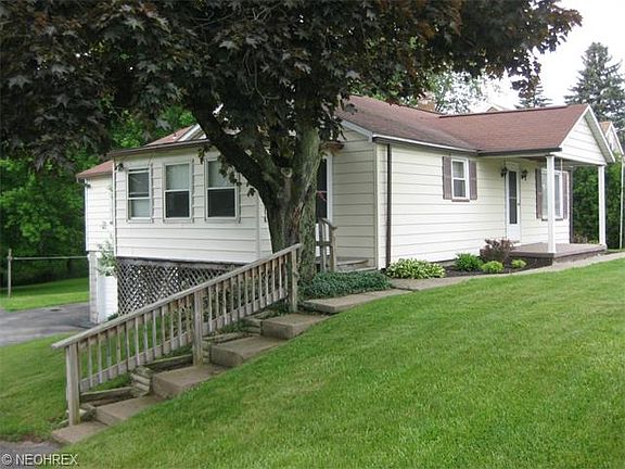 3rd image of 867 Brookdale Ave